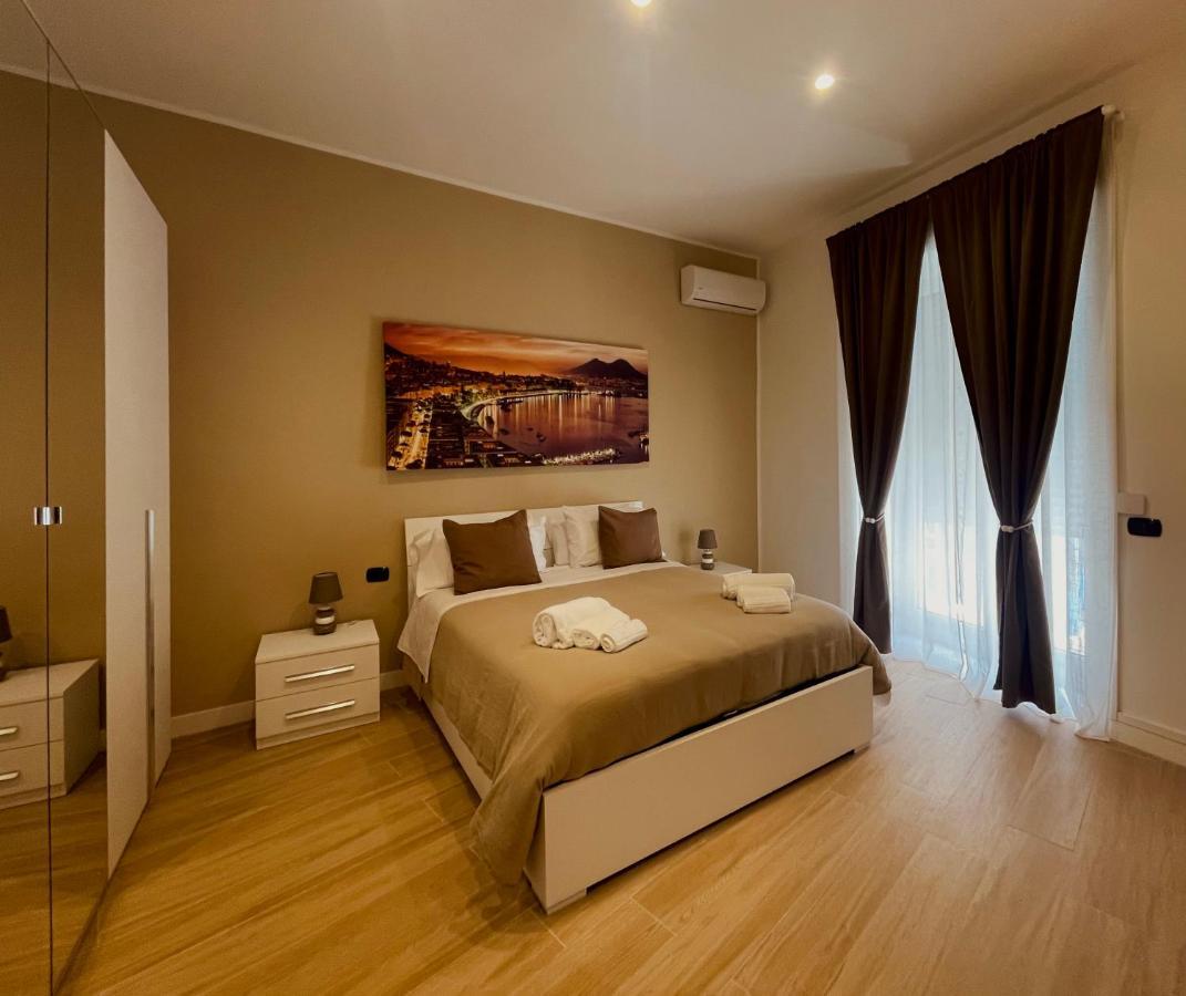 La Suite Di Dante Napoli Exterior foto